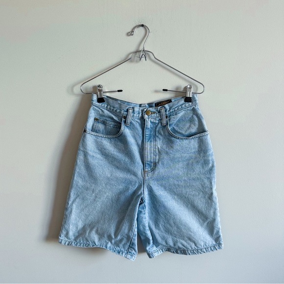 Vintage Pants - Vintage 80s Eddie Bauer High Waisted Mom Shorts 100% Cotton Light Wash